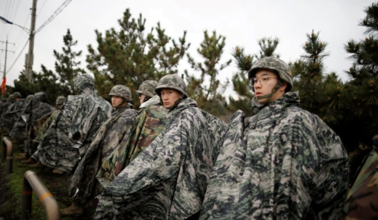 Gambar Mengungkap Fakta di Balik Wajib Militer bagi Warga Negara Korea Selatan 9 - KTIZEN.COM