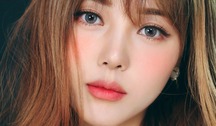 Gambar Menawan dengan Korean Look : Berikut Urutan serta Tutorial Makeup Glowing-nya 8 - KTIZEN.COM