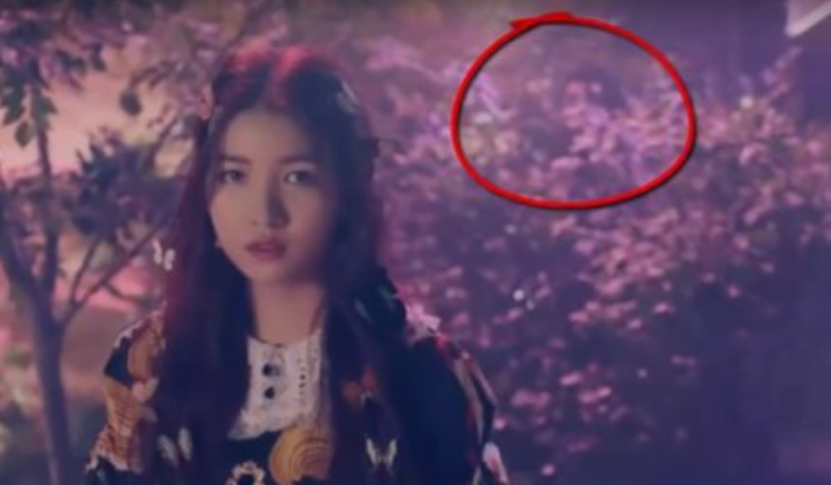 Gambar Menghebohkan! Inilah Penampakan Hantu yang Terekam di MV K-Pop dan Serial Drama 9 - KTIZEN.COM