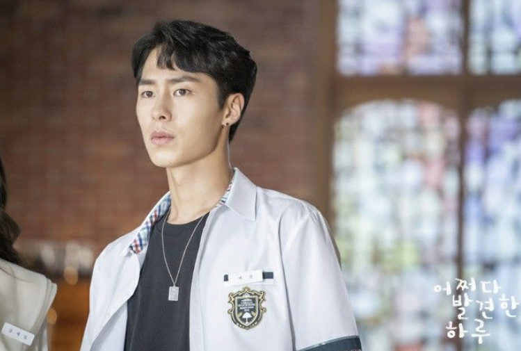 Gambar Aktor Second Lead dalam Drama yang Berhasil Memikat Hati Para Penggemar Serial Drama Korea 9 - KTIZEN.COM