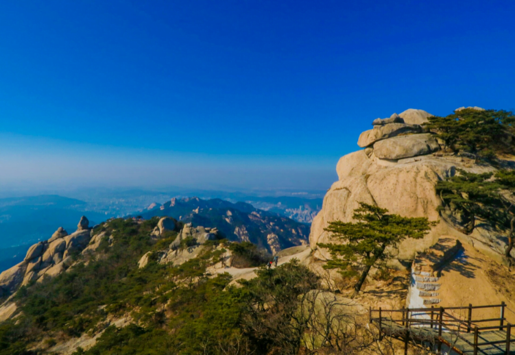 Gambar Tempat Bersejarah di Korea Selatan Yang Sering Dijadikan Rujukan Para Wisatawan 9 - KTIZEN.COM